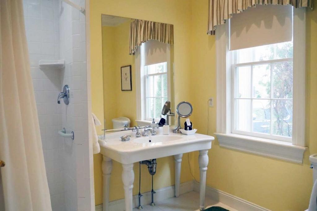 Compass Rose Inn Newburyport Esterno foto